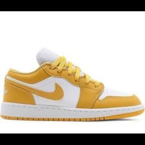 Air Jordan 1 Low “Pollen”